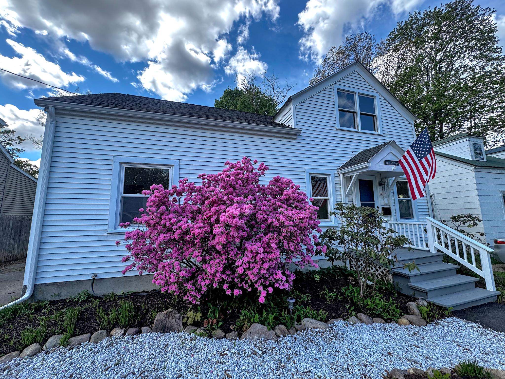 935 Gage Street Bennington, VT 05201 - Photo 2 of 44