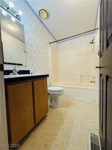 $377,700 | 190 Winnemucca Street, Baker, NV 89311