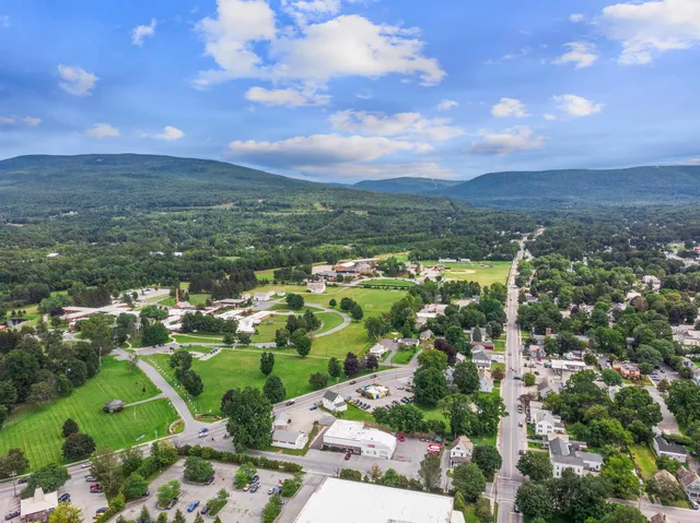 $295,000 | 318 North Street, Bennington, VT 05201