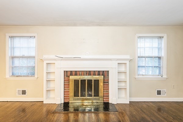 150 Reservoir Road Quincy, MA 02170 - Photo 6 of 29 Gallery Image 6