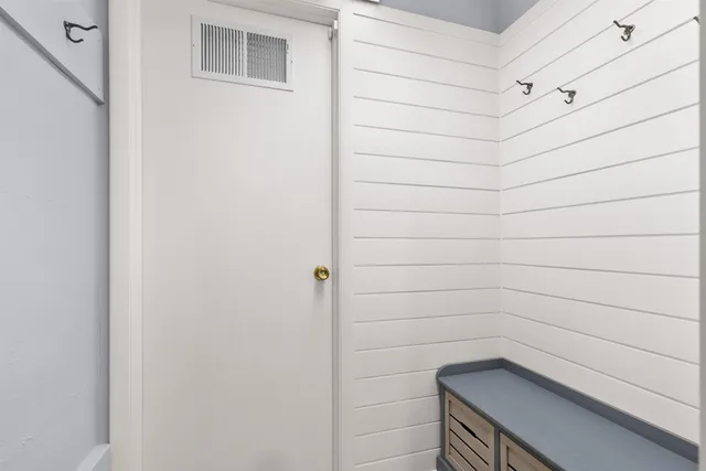 $699,900 | 3505 Brookview Road, Rockford, IL 61107