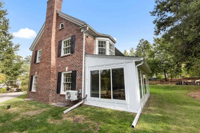 $699,900 | 3505 Brookview Road, Rockford, IL 61107