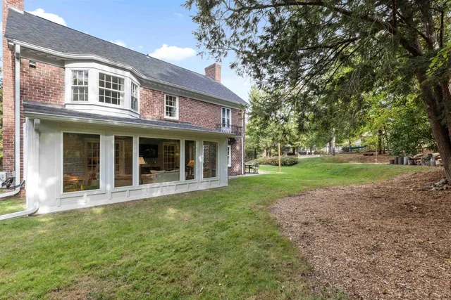 $699,900 | 3505 Brookview Road, Rockford, IL 61107