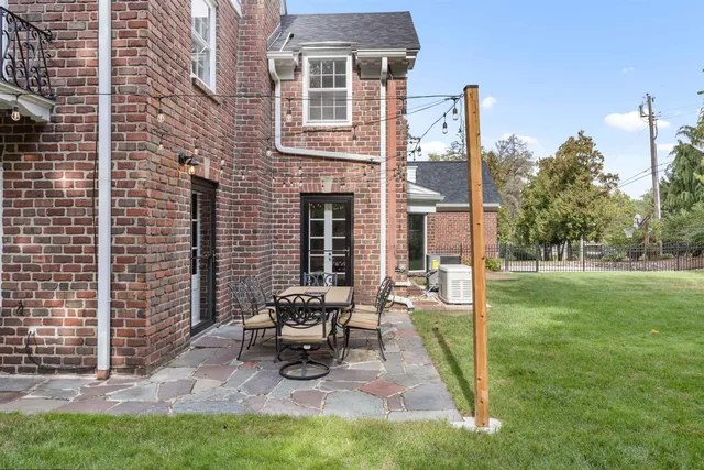 $699,900 | 3505 Brookview Road, Rockford, IL 61107