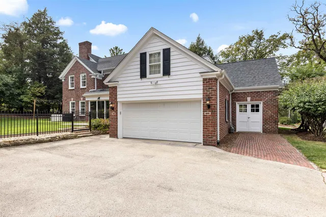 $699,900 | 3505 Brookview Road, Rockford, IL 61107