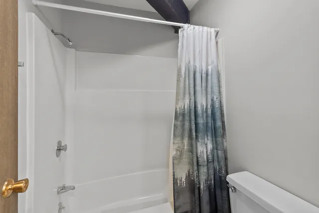 $389,000 | 404 Deerpath West, Unit D, Fontana, WI 53125