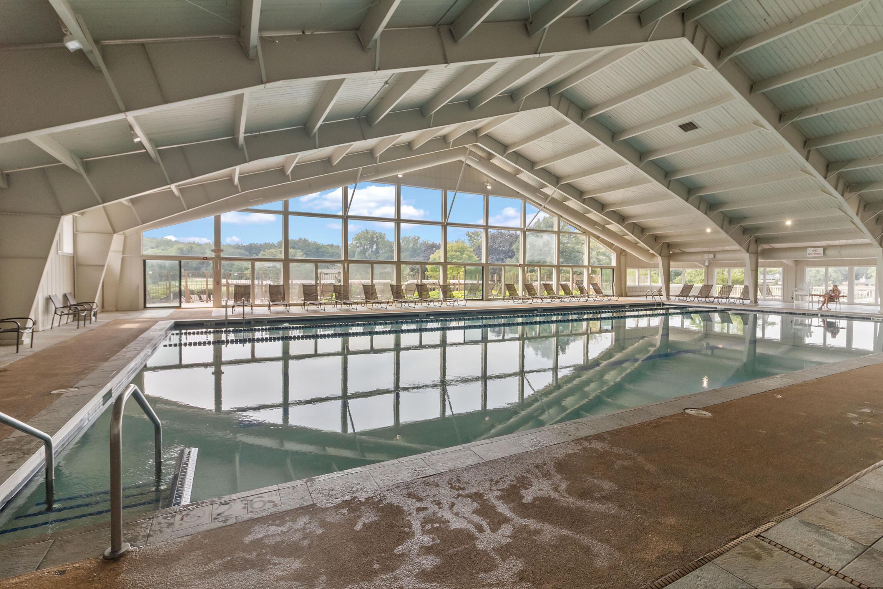 404 Deerpath West, Unit D Fontana, WI 53125 - Photo 28 of 28 DD8