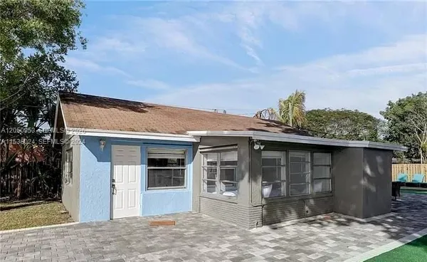 $2,800 | 608 North 24th Avenue, Hollywood, FL 33020