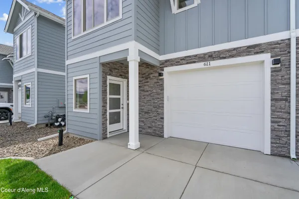 $416,850 | 611 North Galbraith Loop, Post Falls, ID 83854