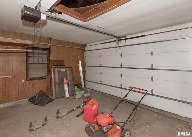 $220,000 | 2501 Brady Street, Davenport, IA 52803