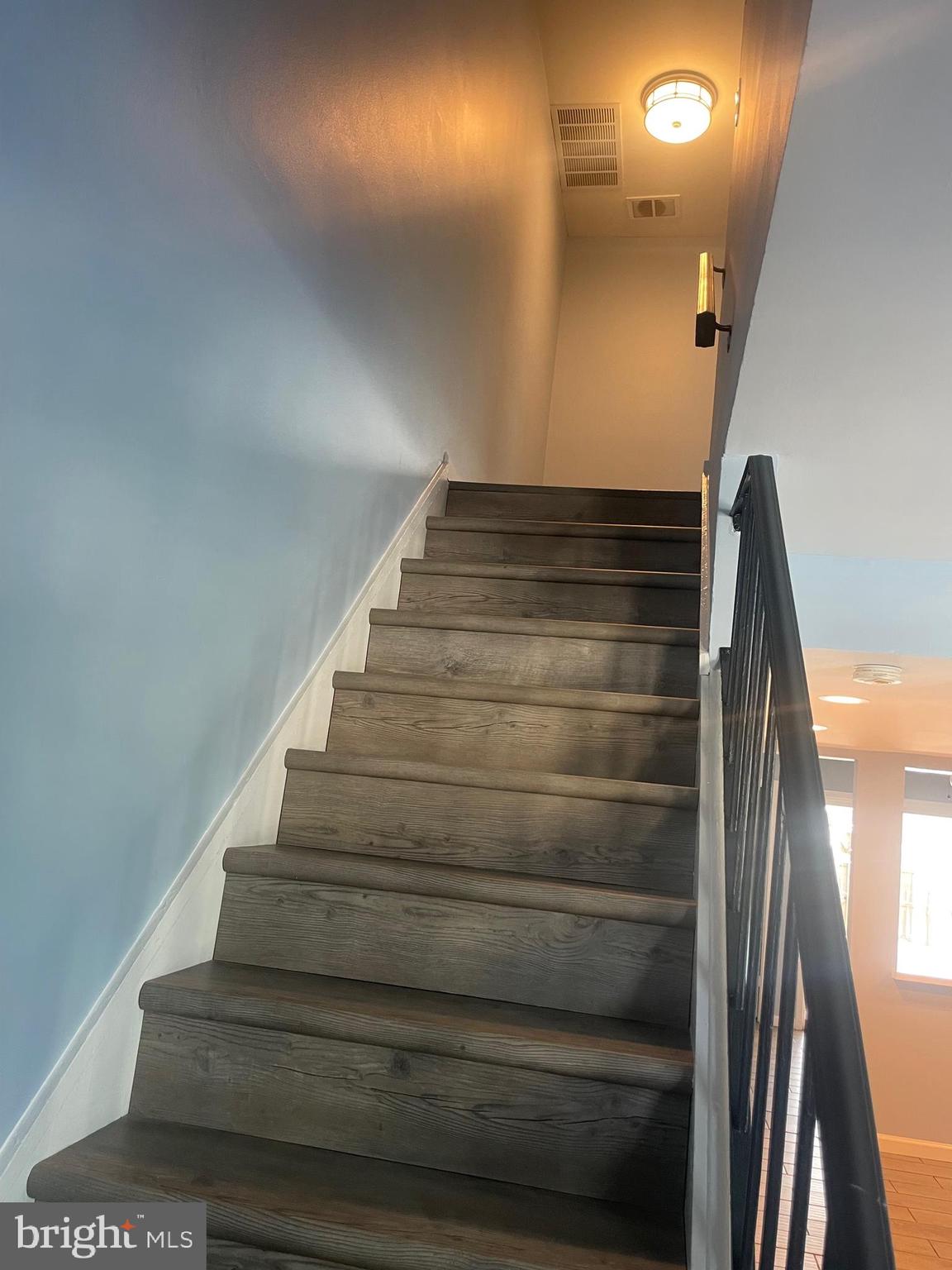 6 Vernon Court Sicklerville, NJ 08081 - Photo 14 of 31 a view of entryway