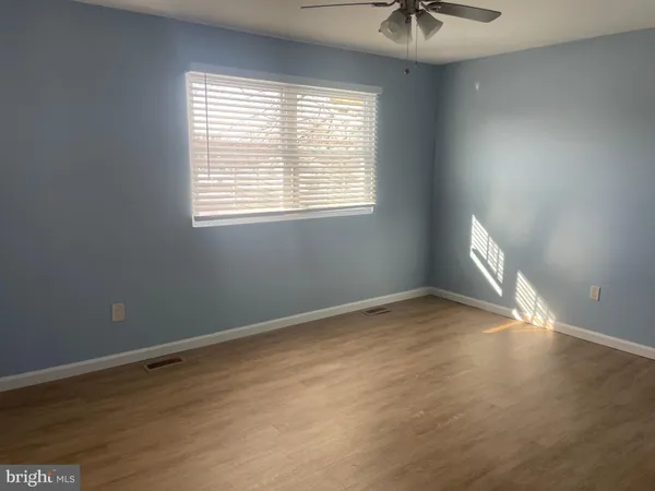 $2,300 | 6 Vernon Court, Sicklerville, NJ 08081