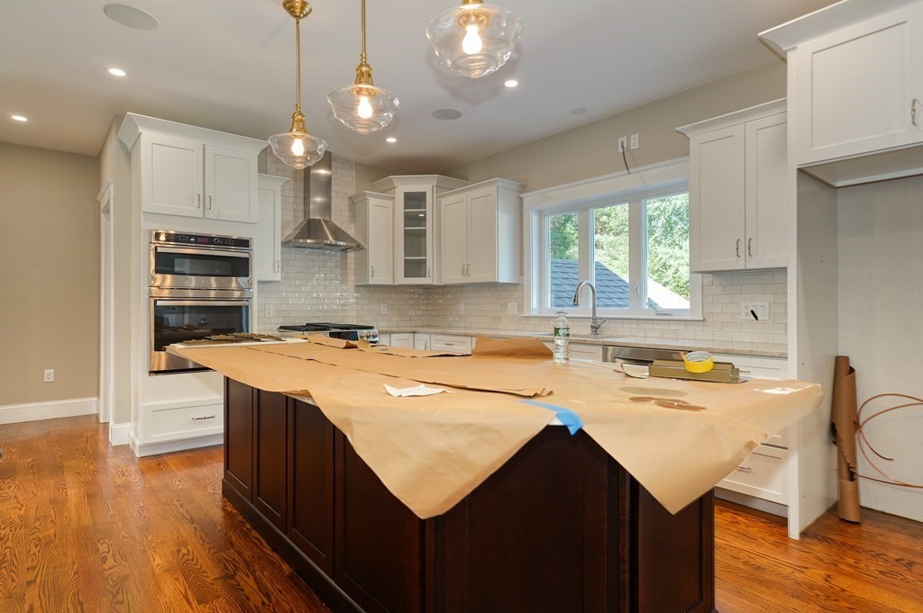 9 Morrison Road Burlington, MA 01803 - Photo 8 of 33 Gallery Image 8