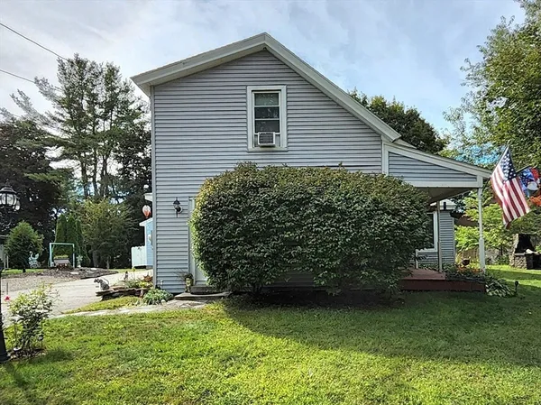 $389,900 | 13 Tanner Road, Webster, MA 01570