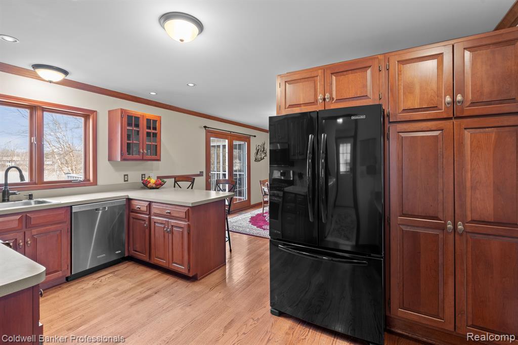 6253 7 Mile Road South Lyon, MI 48178 - Photo 18 of 72 Gallery Image 18