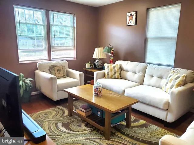 $325,000 | 5014 Leroy Gorham Drive, Capitol Heights, MD 20743