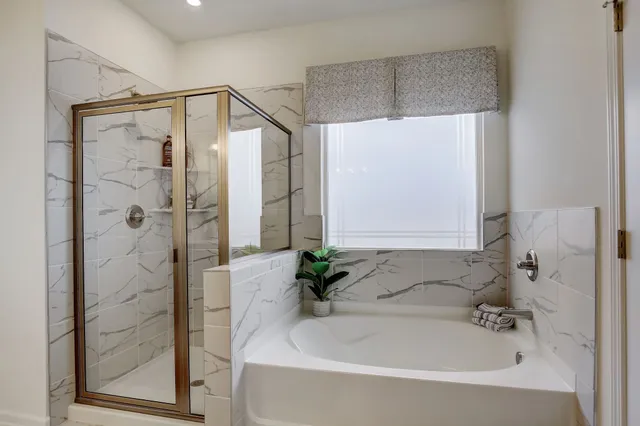 $460,285 | 576 Nightengale Ridge Drive, Columbia, TN 38401