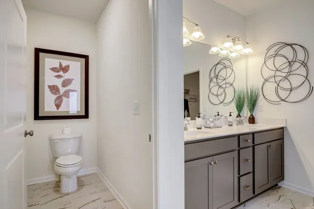 $460,285 | 576 Nightengale Ridge Drive, Columbia, TN 38401