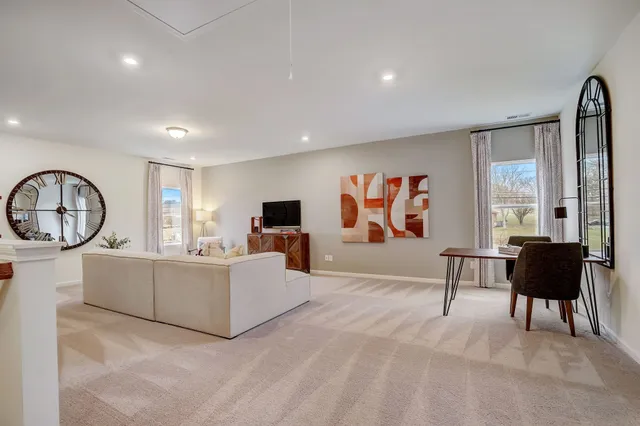 $460,285 | 576 Nightengale Ridge Drive, Columbia, TN 38401