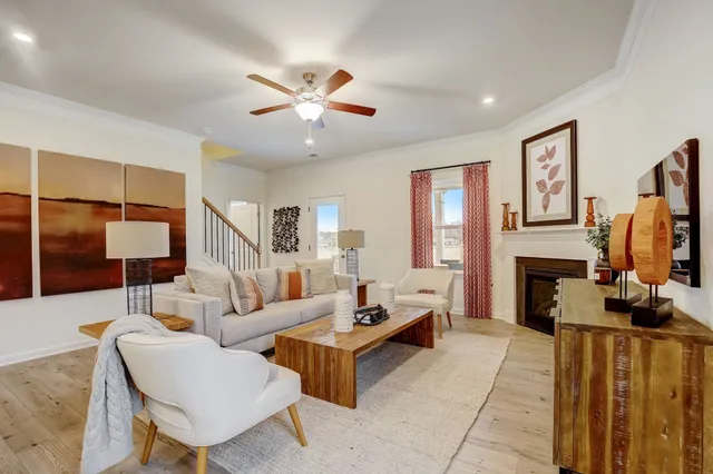 $460,285 | 576 Nightengale Ridge Drive, Columbia, TN 38401