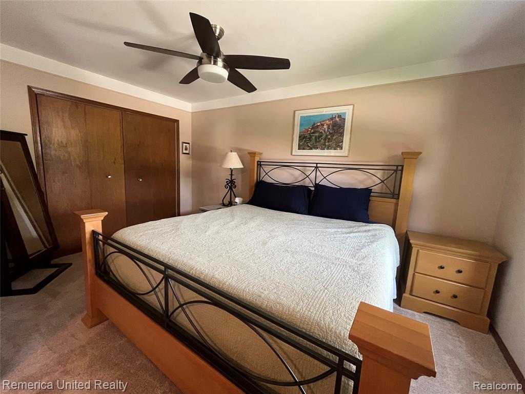 4533 Horseshoe Road Waterford, MI 48328 - Photo 20 of 31