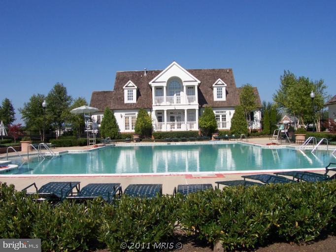 15321 Riding Club Drive Haymarket, VA 20169 - Photo 97 of 98 Outdoor pool