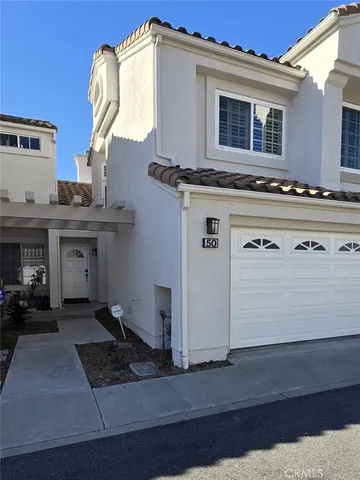$3,900 | 50 Almador, Irvine, CA 92614