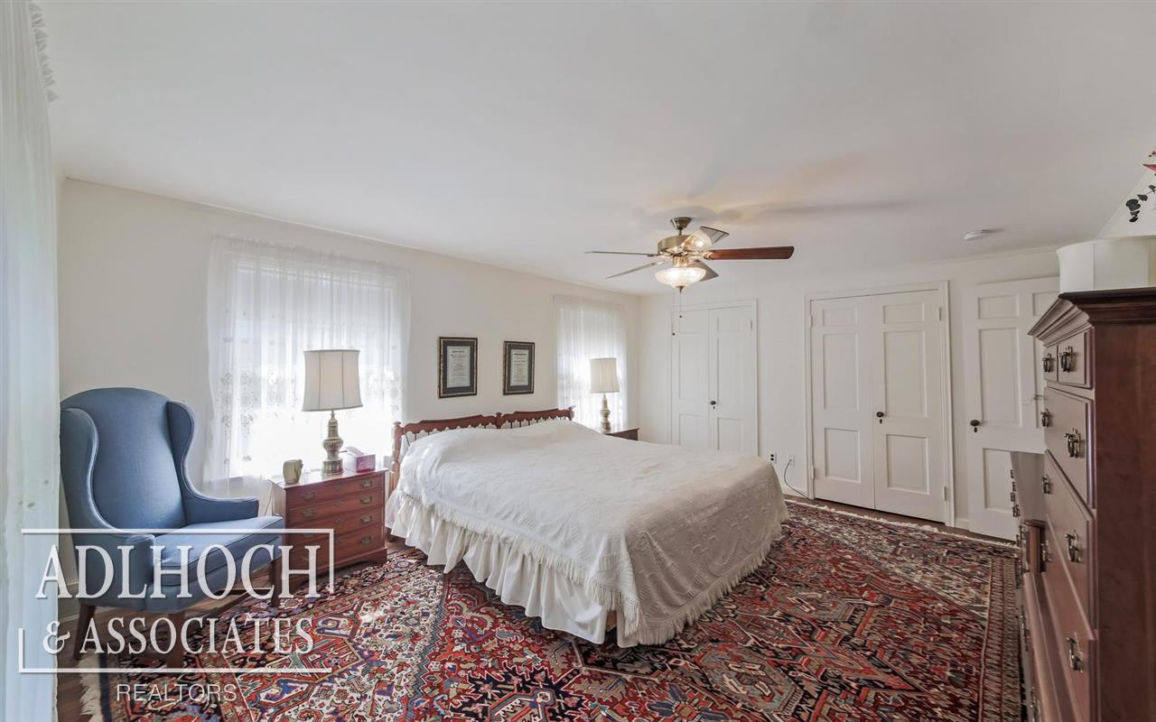 1047 Devonshire Road Grosse Pointe Park, MI 48230 - Photo 24 of 33