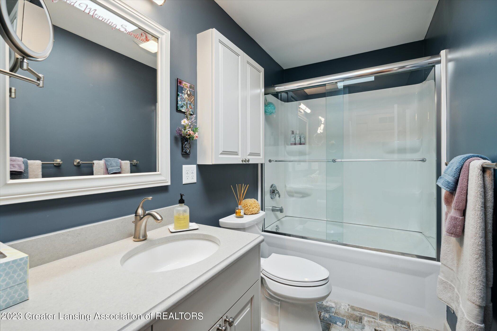 14222 Boichot Road Lansing, MI 48906 - Photo 21 of 70 20-14222-Boichot-Rd-Lansing-MI-48906-Win