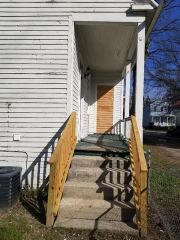 $950 | 250 Telfair Street, Unit A, Augusta, GA 30901