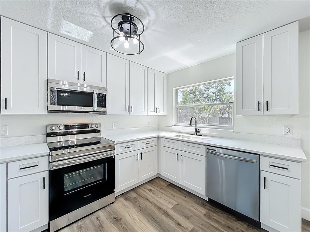 2680 Palmetto Road Mount Dora, FL 32757 - Photo 11 of 30