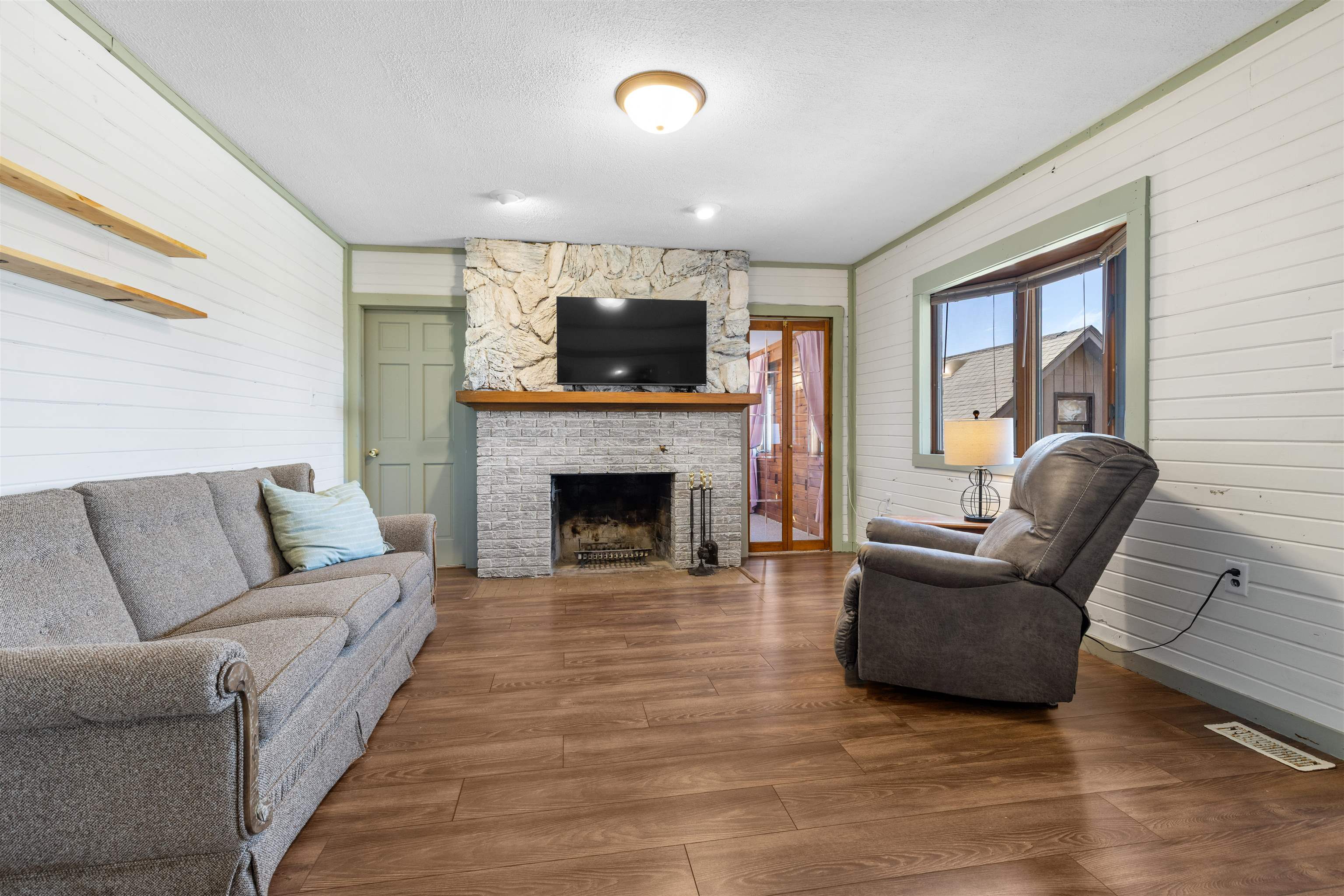 3806 Prairie Road Rockford, IL 61102 - Photo 3 of 20 Gallery Image 3
