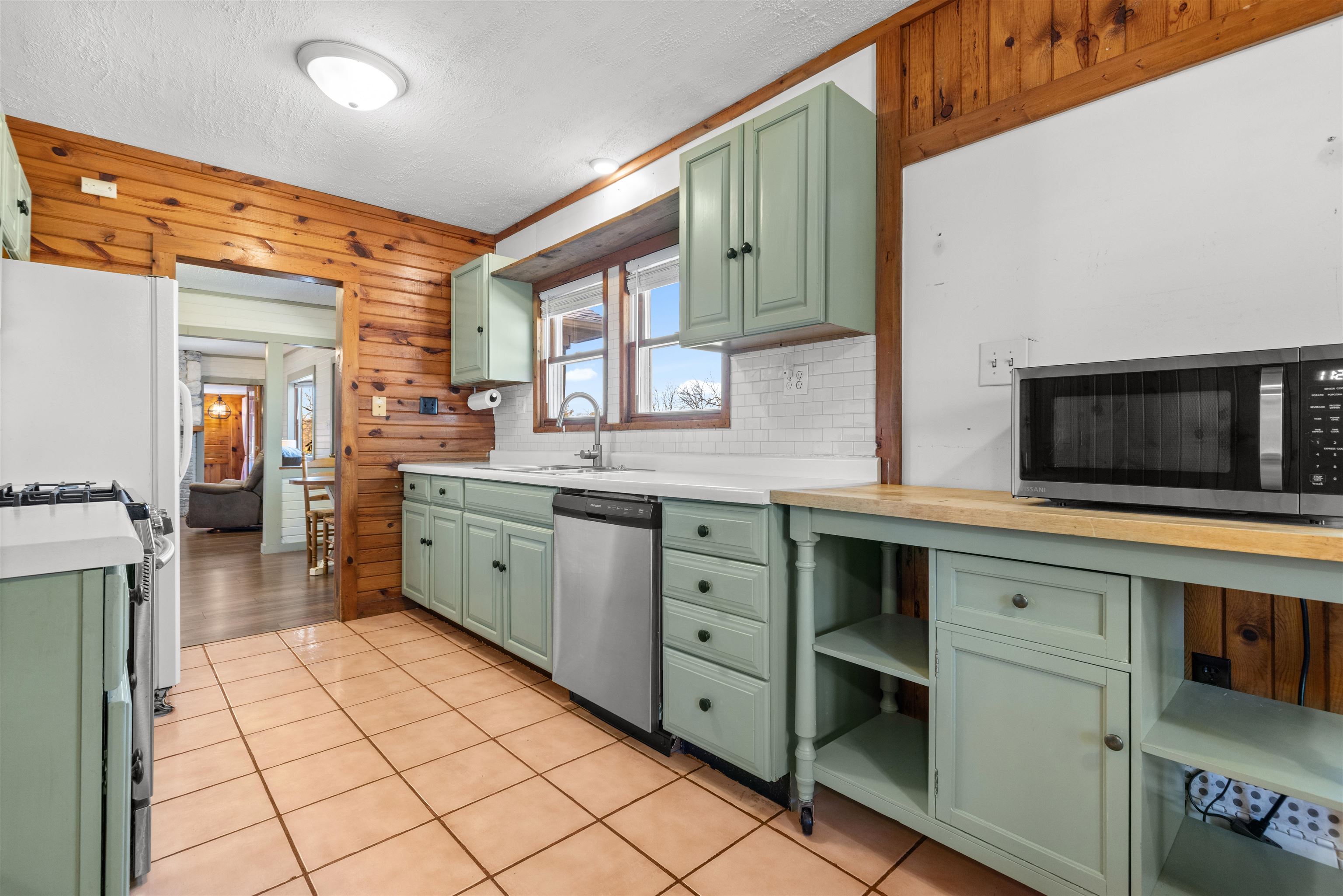 3806 Prairie Road Rockford, IL 61102 - Photo 7 of 20 Gallery Image 7