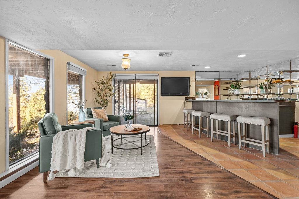 1611 South Carnahan Road Spokane, WA 99212 - Photo 13 of 24