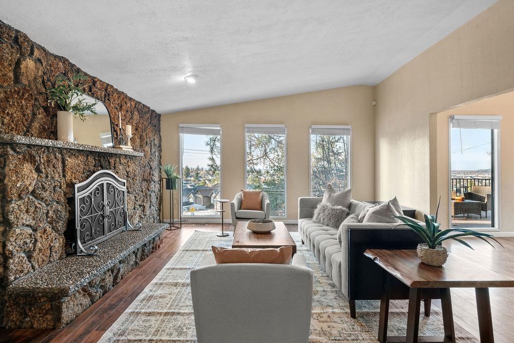 1611 South Carnahan Road Spokane, WA 99212 - Photo 7 of 24