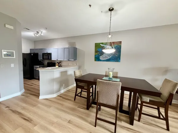 $2,200 | 112 Bayfront Drive, Boynton Beach, FL 33435
