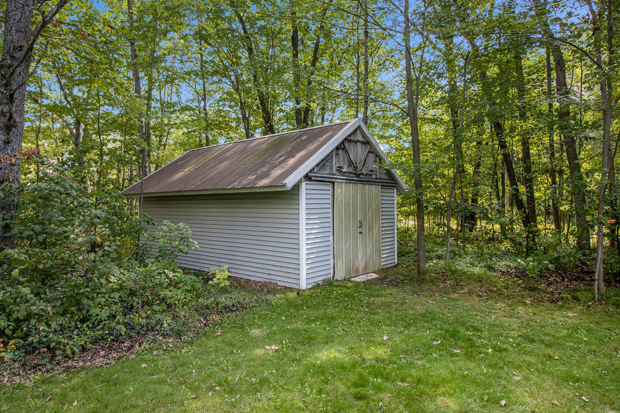 49 West Burdell Road Roscommon, MI 48653 - Photo 24 of 29 Gallery Image 24