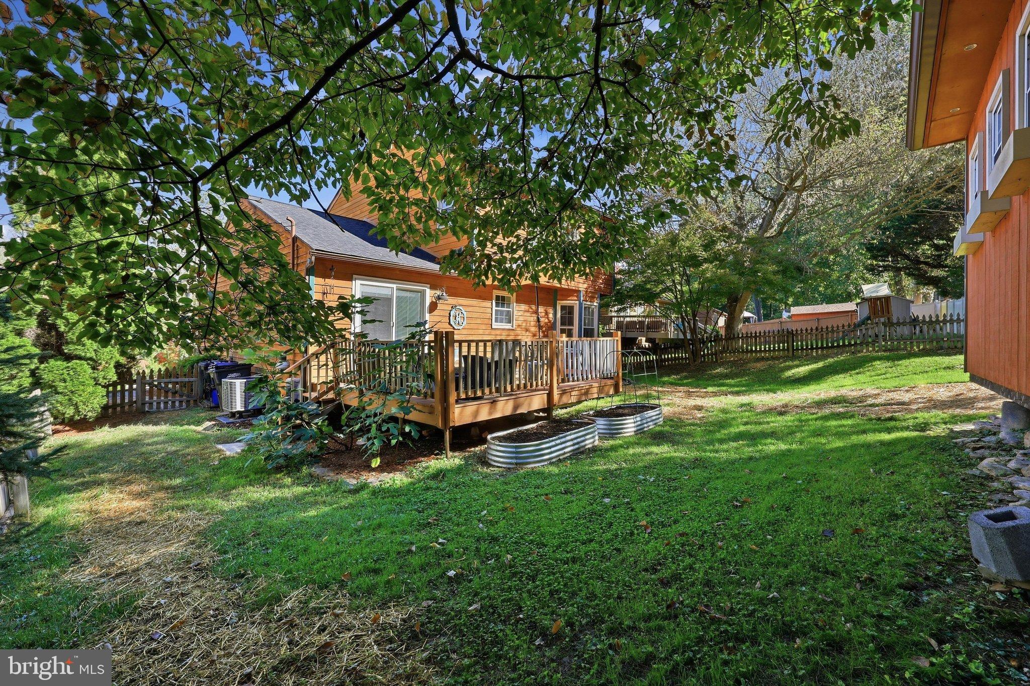6715 Hemlock Point Road New Market, MD 21774 - Photo 44 of 71 Exterior Back