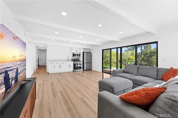 $1,190,000 | 1909 Canyon Road, Redlands, CA 92373