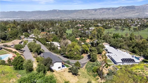 $1,190,000 | 1909 Canyon Road, Redlands, CA 92373