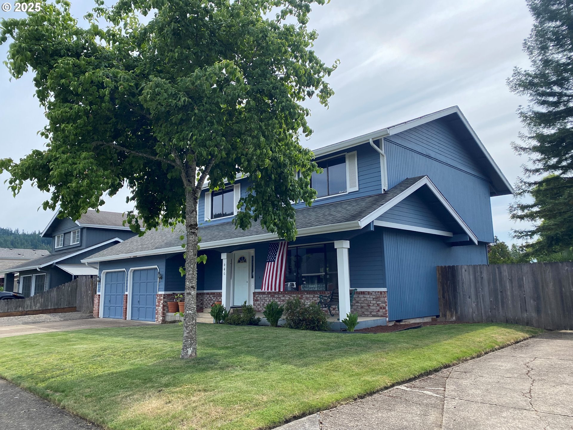 446 71st Street Springfield, OR 97478 - Photo 2 of 31