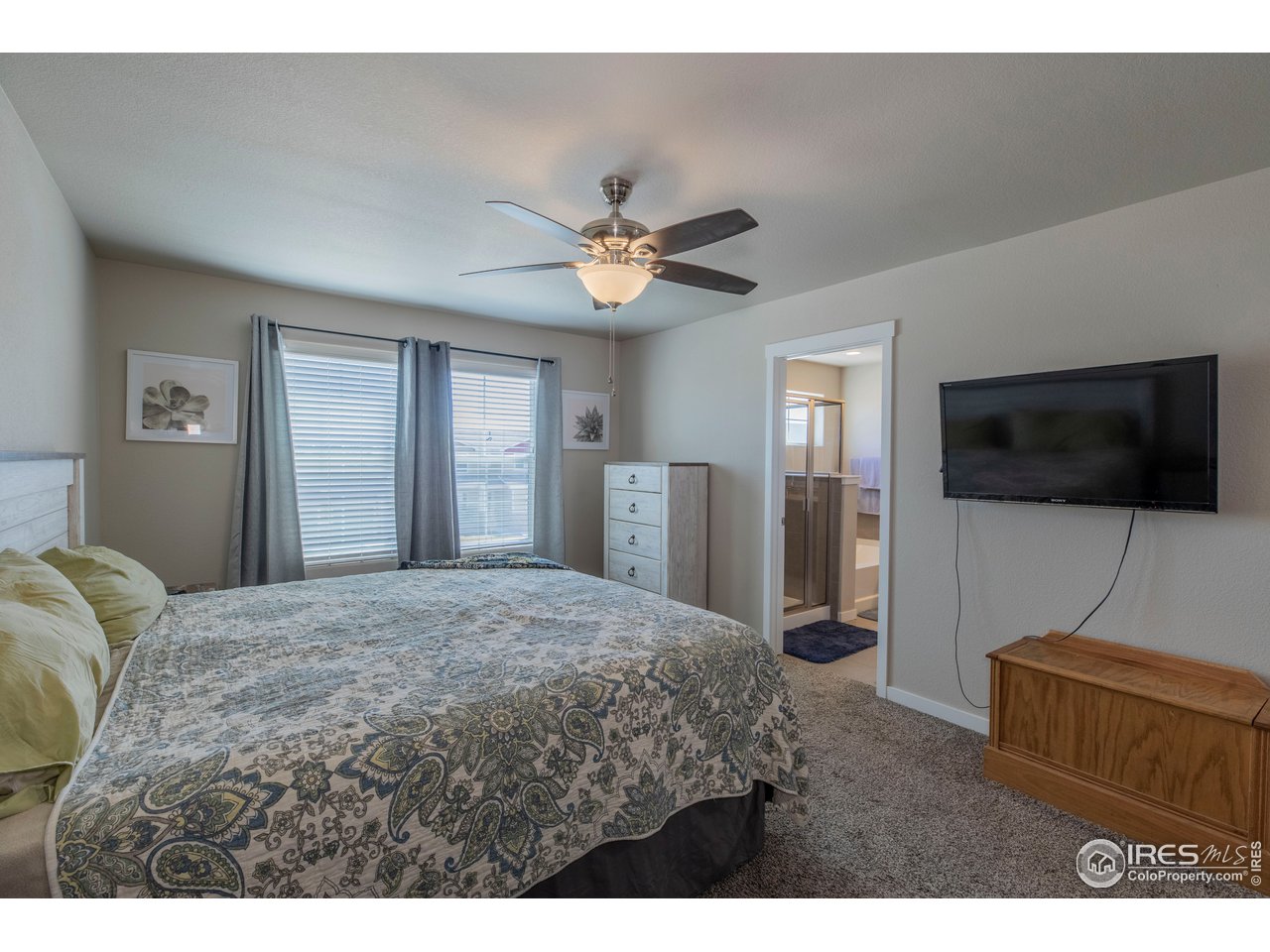 8705 15th St Road Greeley, CO 80634 - Photo 18 of 32 Spacious Master Bedroom