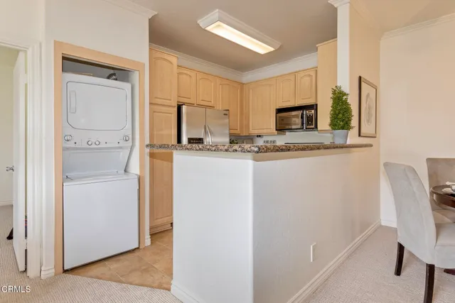 $599,000 | 300 North El Molino Avenue, Unit 319, Pasadena, CA 91101