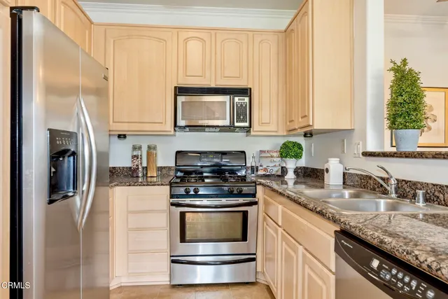 $599,000 | 300 North El Molino Avenue, Unit 319, Pasadena, CA 91101