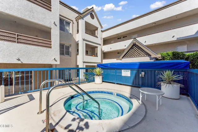 $599,000 | 300 North El Molino Avenue, Unit 319, Pasadena, CA 91101