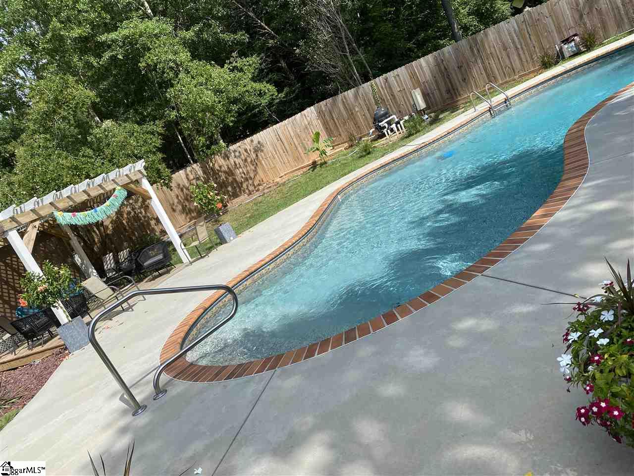 203 Quail Run Circle Fountain Inn, SC 29644 - Photo 17 of 17 pool