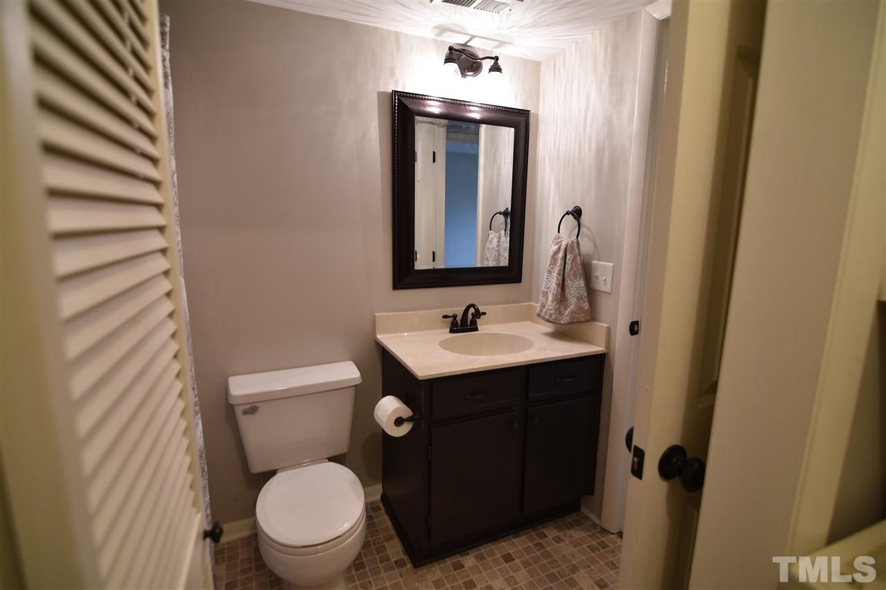 3805 Chimney Ridge Place, Unit 108 Durham, NC 27713 - Photo 13 of 24