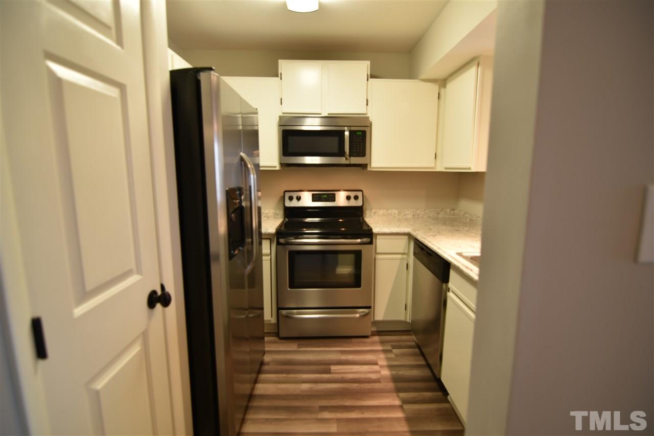 3805 Chimney Ridge Place, Unit 108 Durham, NC 27713 - Photo 6 of 24