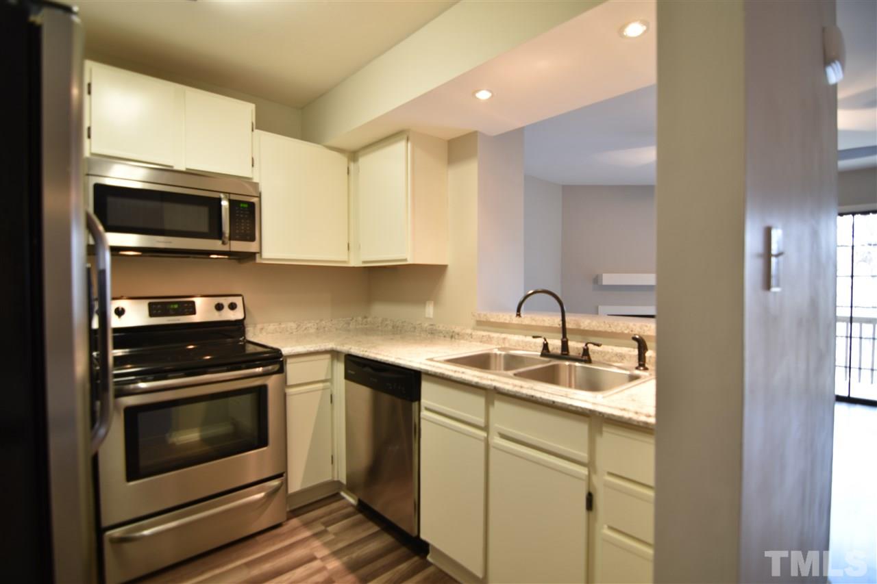 3805 Chimney Ridge Place, Unit 108 Durham, NC 27713 - Photo 7 of 24