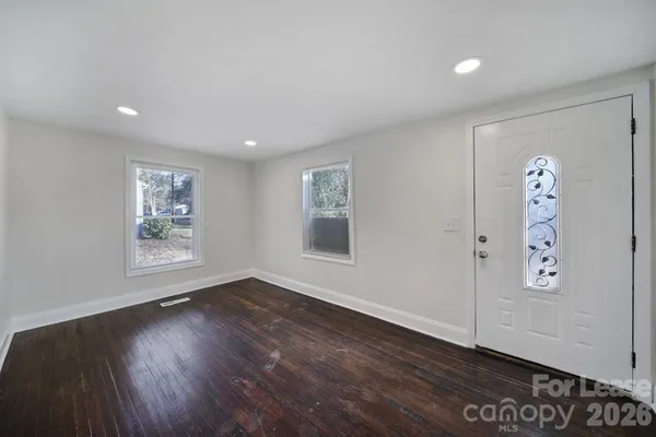 $1,475 | 2958 Reid Avenue, Charlotte, NC 28208